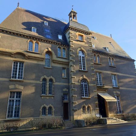 Hotel O Chateau Hayange エクステリア 写真