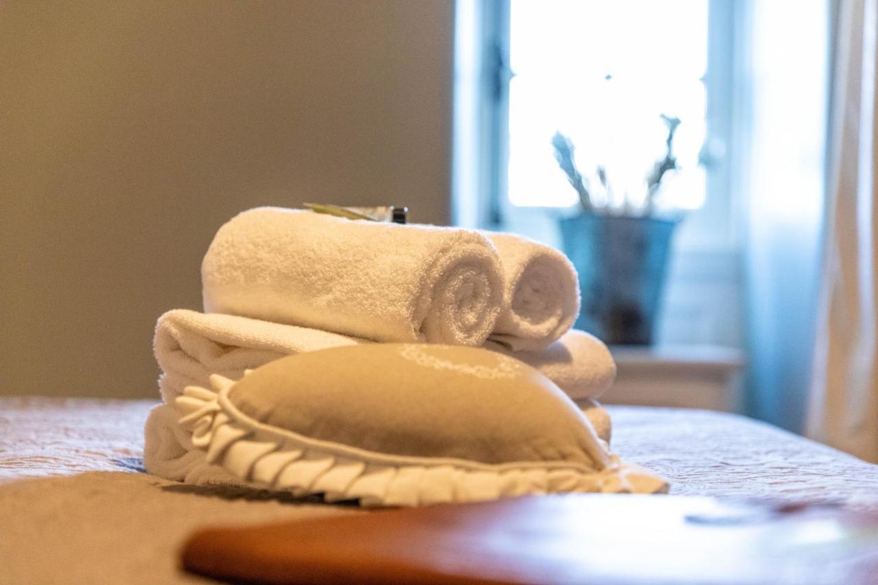 Hotel O Chateau Hayange エクステリア 写真