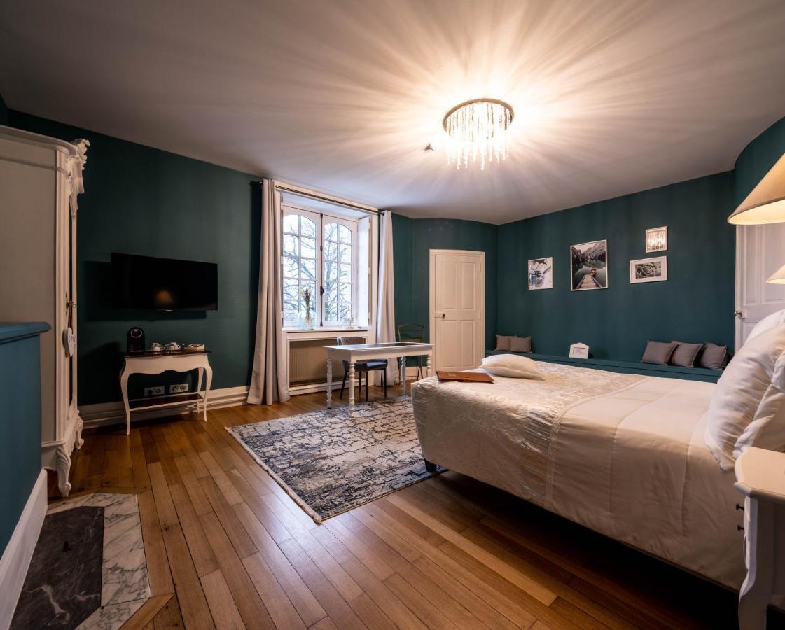 Hotel O Chateau Hayange エクステリア 写真