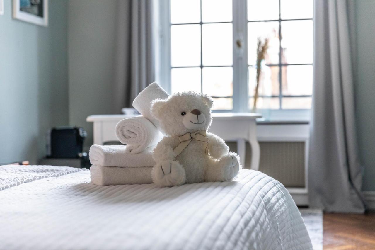 Hotel O Chateau Hayange エクステリア 写真