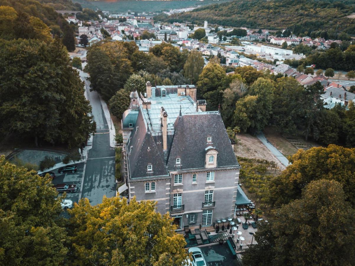 Hotel O Chateau Hayange エクステリア 写真